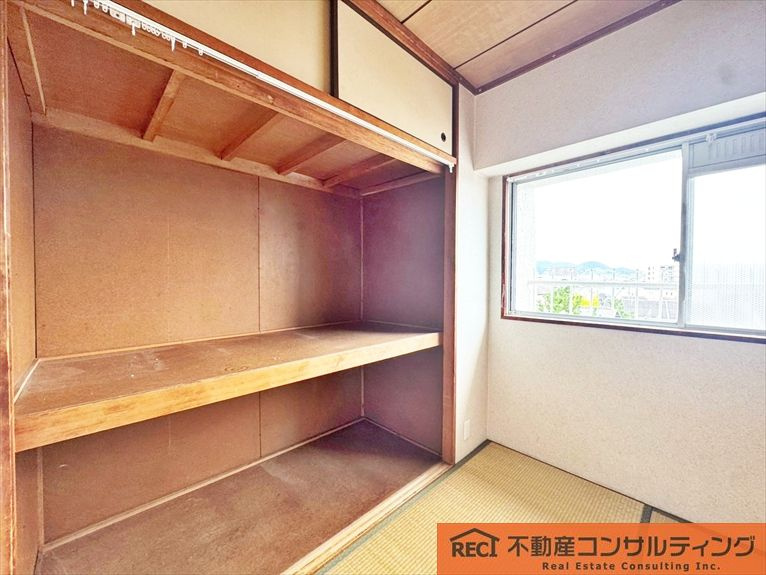 香枦園スカイハイツの収納