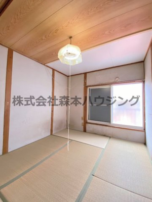 【和室】 | 　大東市北条7丁目14-2テラスハウス西 | 和室がひろがる居住スペース
2階
