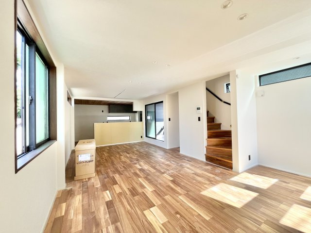 【TOKYO　BASE】北区滝野川3丁目　新築戸建