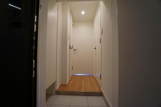 SYFORME住吉の玄関