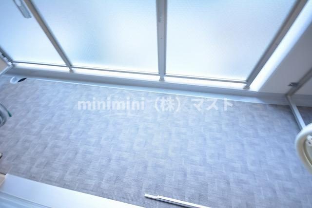 セレニテ桜川駅前プリエのバルコニー