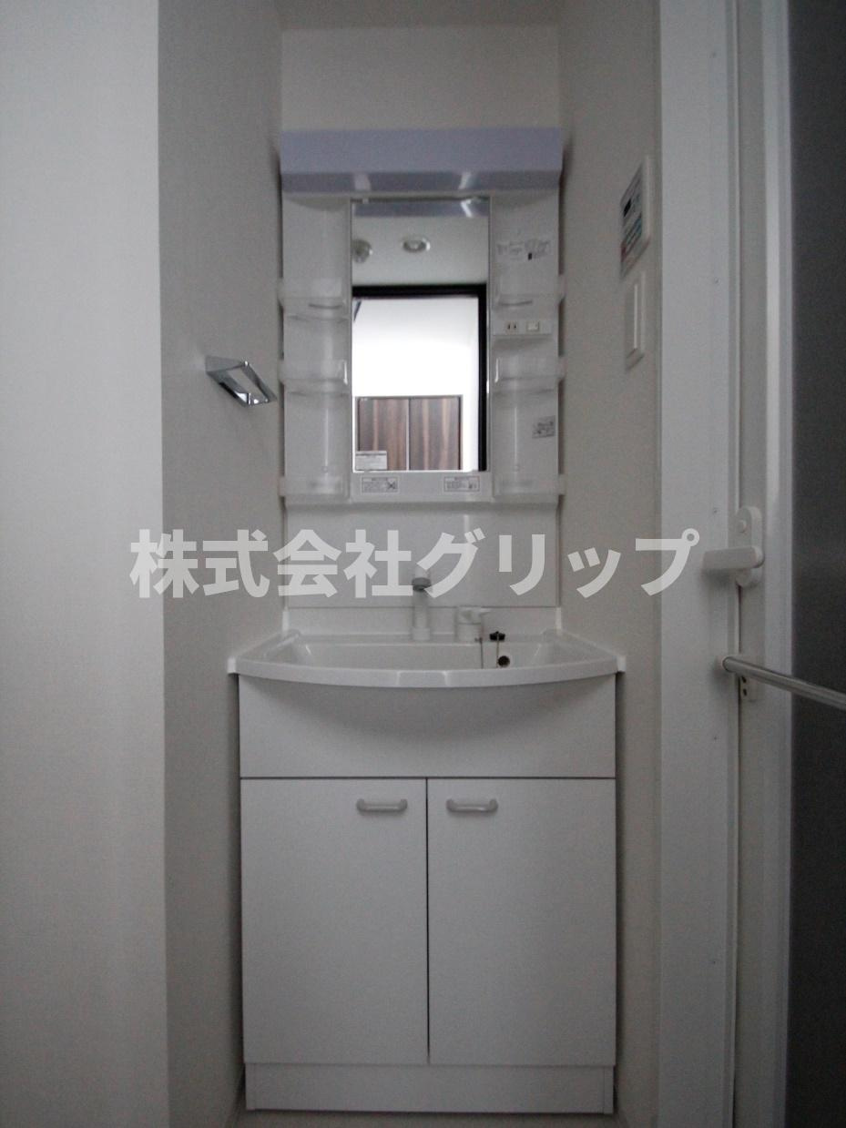 横浜市保土ケ谷区保土ケ谷町１丁目の賃貸マンションの独立洗面台