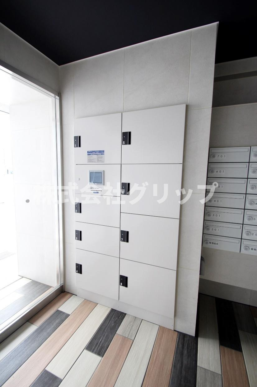 横浜市保土ケ谷区保土ケ谷町１丁目の賃貸マンションのエントランス