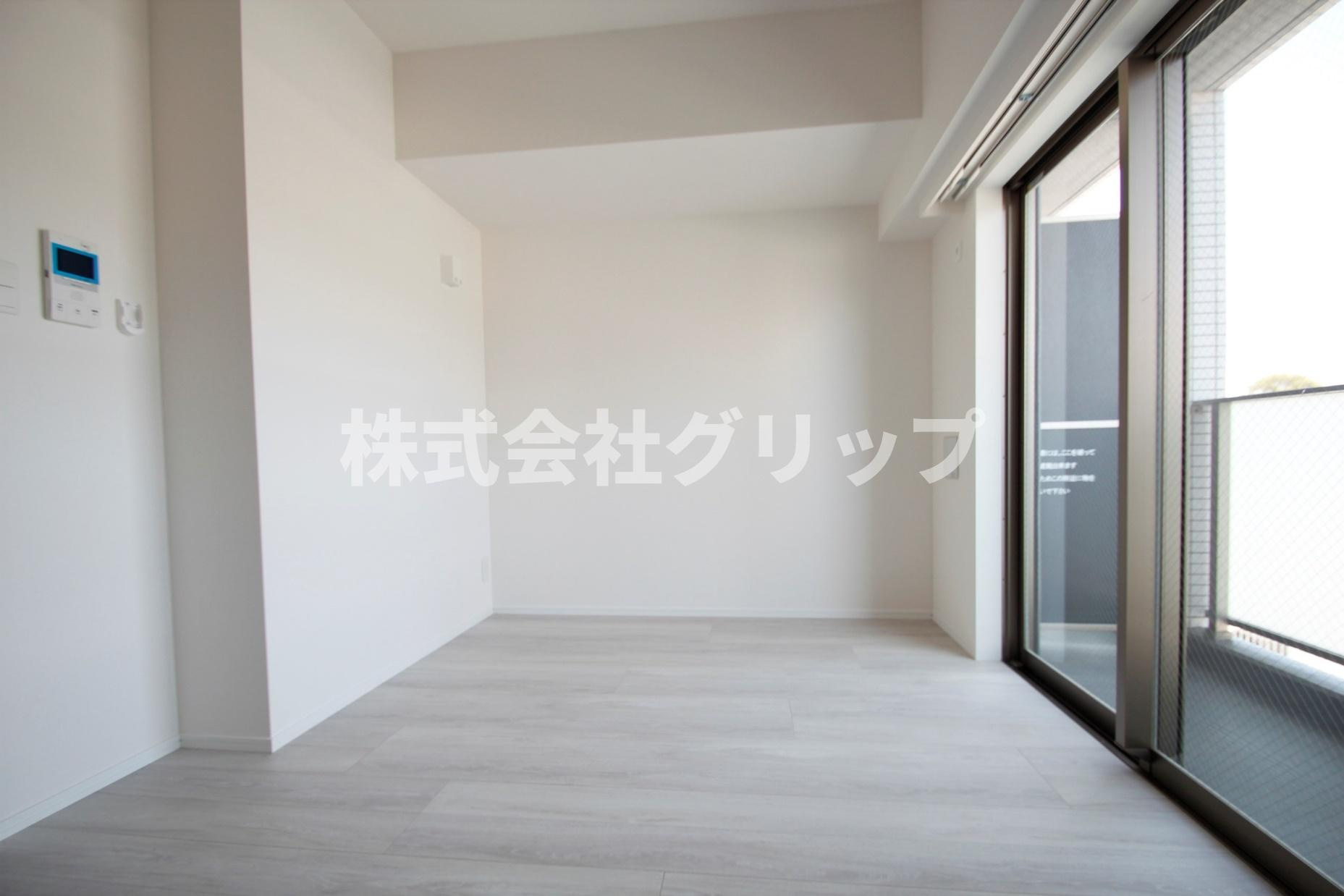 横浜市保土ケ谷区保土ケ谷町１丁目の賃貸マンションの居間・リビング