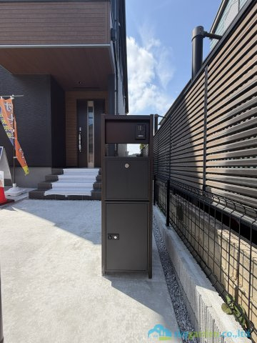 厚木市毛利台1丁目　新築戸建　全1棟1号棟の玄関