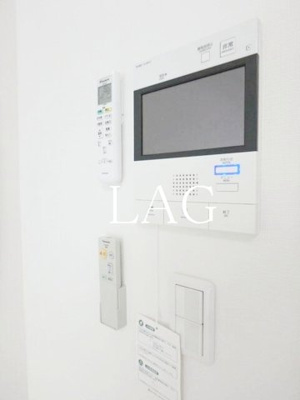 【セキュリティ】 | ガーラ・プレシャス練馬 | モニター付インターホンです。