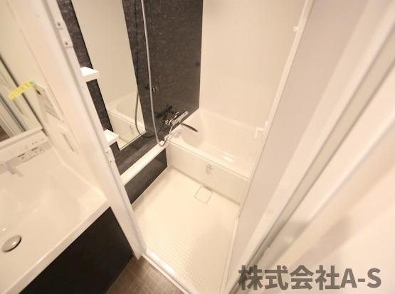 レジデンシア泉Ⅰの浴室|同間取り画像使用
実際のお部屋と色などが異なる場合がございます。