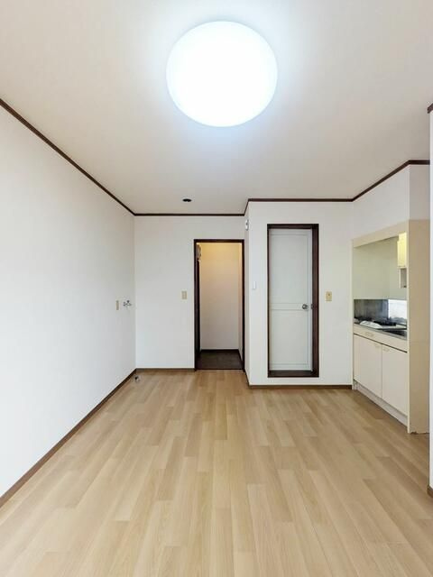 真間ハイツの内装