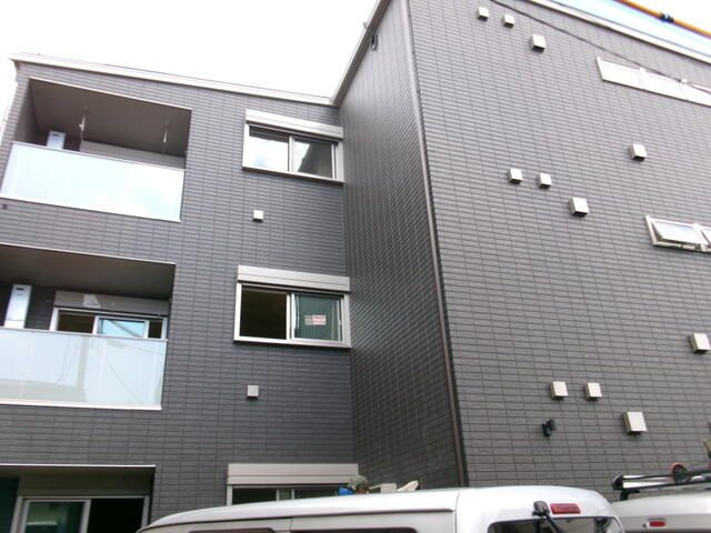 メログラーノの外観