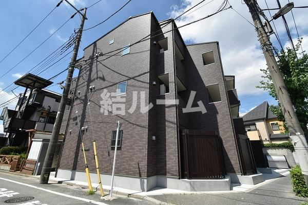 足立区南花畑３丁目のアパート