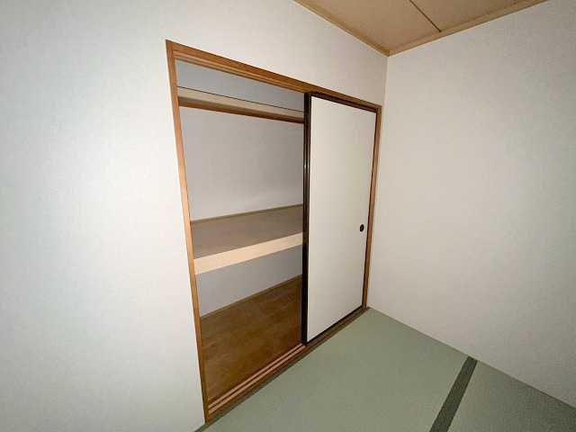 パセオ豊里の収納