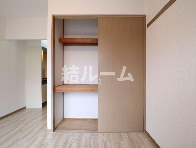 北区滝野川２丁目のアパートの収納
