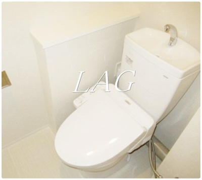 【トイレ】 | ＡＲＣＯＢＡＬＥＮＯ　ＯＳＨＩＡＧＥ　ＥＡＳＴ | トイレです。