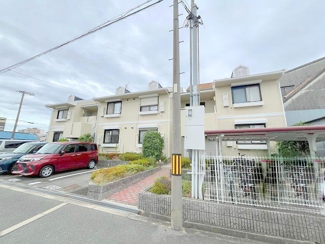 パセオ豊里の外観
