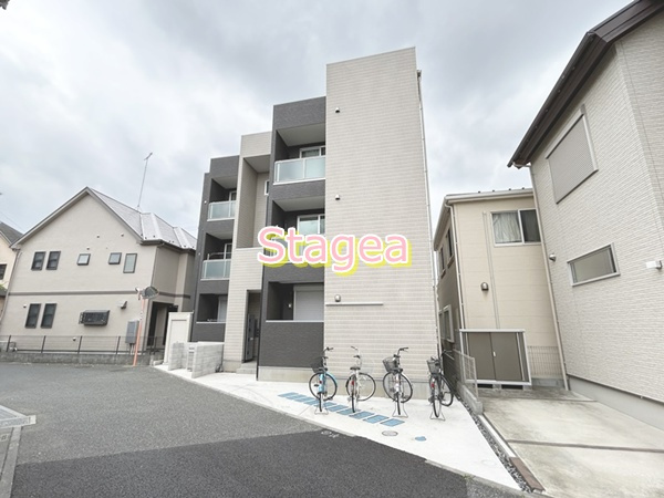 REGALEST 七里の外観