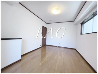 【居間・リビング】 | 金桜堂ビル | 洋室のお部屋です。