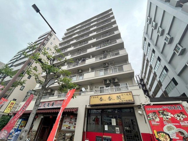 サンフラッツ新大阪本館の外観
