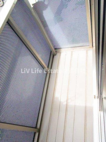 小平市花小金井１丁目のアパートのバルコニー