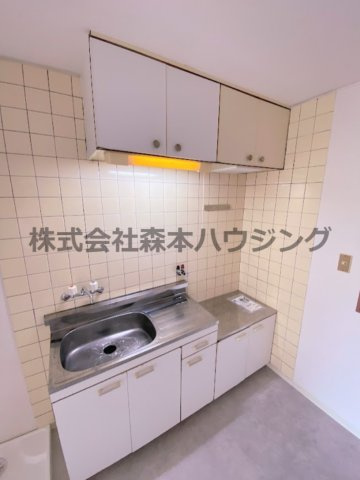 【キッチン】 | 　梅が丘ハイツ | キッチンでお料理をお楽しみください