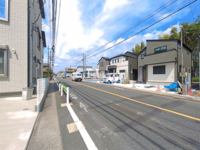『八王子市新築戸建て』八王子市四谷町736-1【仲介手数料無料】　２期の前面道路含む現地写真|～仲介手数料無料☆八王子ひなた不動産～八王子市四谷町　新築戸建て