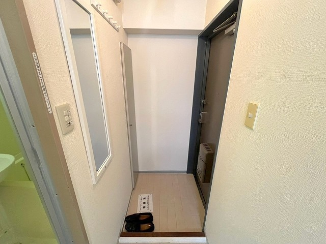 木元ハイツの玄関