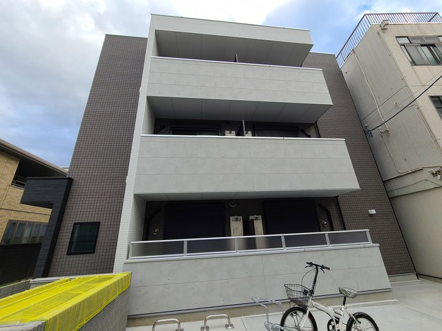 大阪市東淀川区上新庄３丁目のマンション