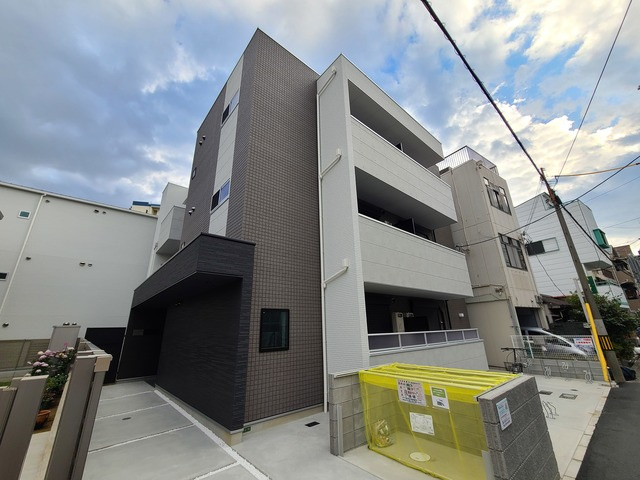 大阪市東淀川区上新庄３丁目のマンション