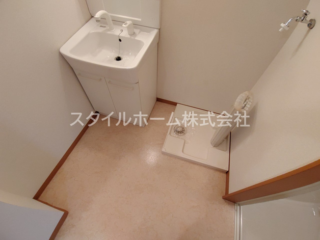 【その他】 | I-STAGE東岩田 | 別部屋写真です。