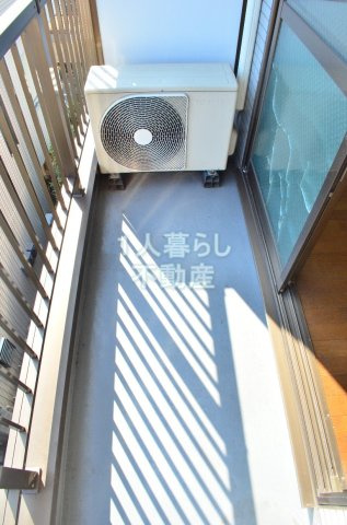 【バルコニー】