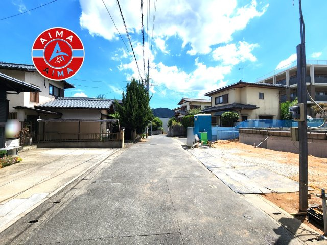 福岡市南区大平寺2丁目第6-1棟（1号棟）の外観|前面道路含む現地の写真です。