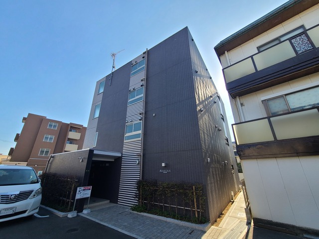 イーストブルー