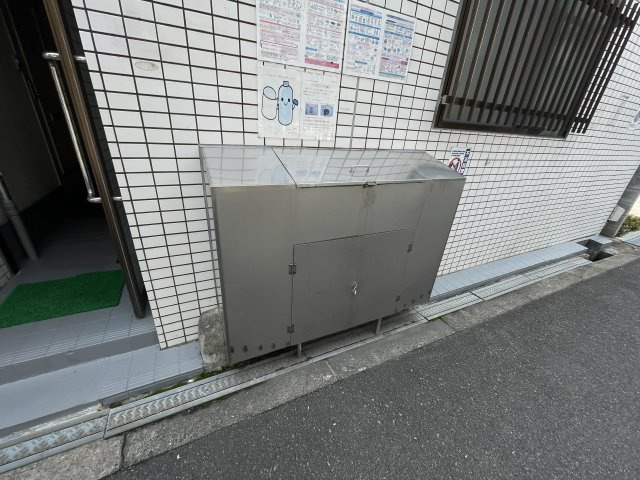 ロイヤルステージ上新庄