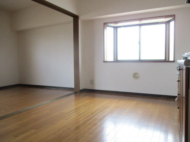 パレス東洋小松館