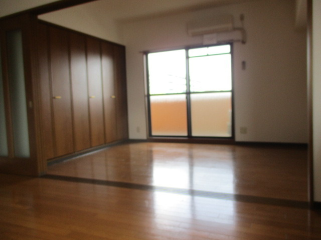 パレス東洋小松館