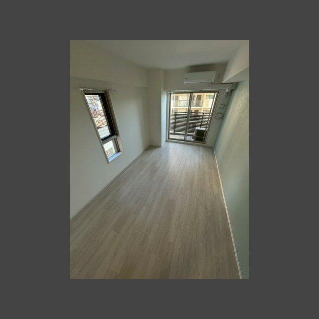 神戸市東灘区青木２丁目の賃貸マンションの居間・リビング