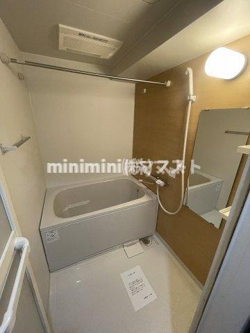 大阪市中央区南船場２丁目の賃貸マンションの浴室
