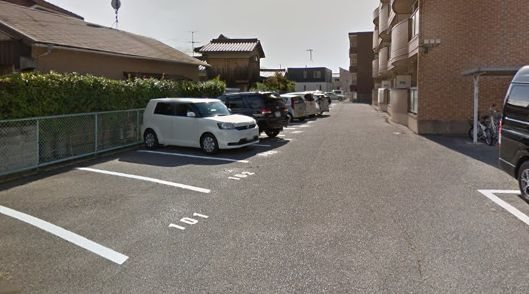 【駐車場】 | ビューティフル長瀬