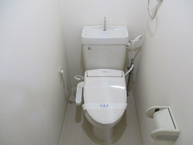 メゾン南江口