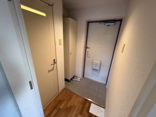 リーベンドハウス中桜塚の玄関