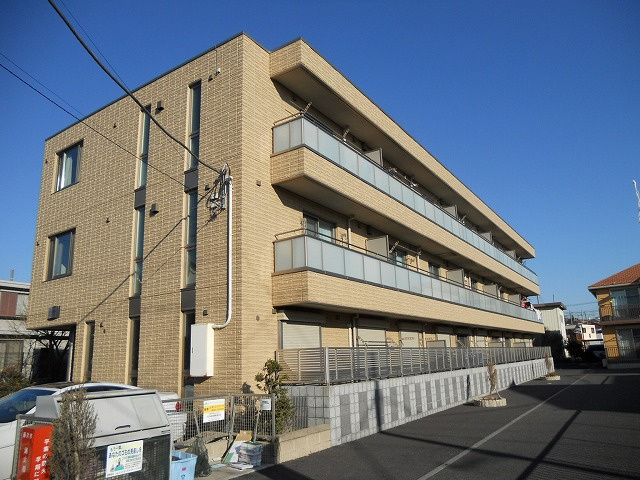 CREA湘南の外観