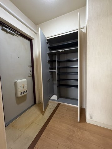 堀込第４住宅８棟の収納