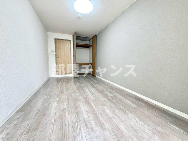 名古屋市中区丸の内２丁目の賃貸マンションの寝室