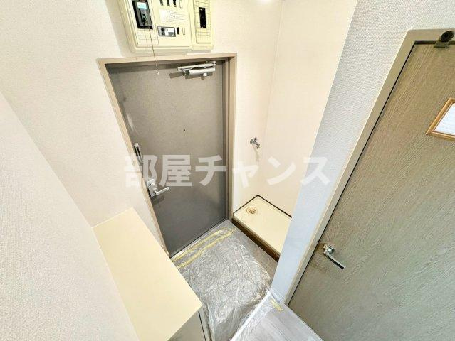 名古屋市中区丸の内２丁目の賃貸マンションの玄関