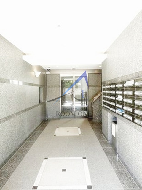 ルーブル小竹向原弐番館