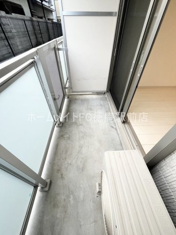 大阪市城東区東中浜２丁目の賃貸マンションのバルコニー