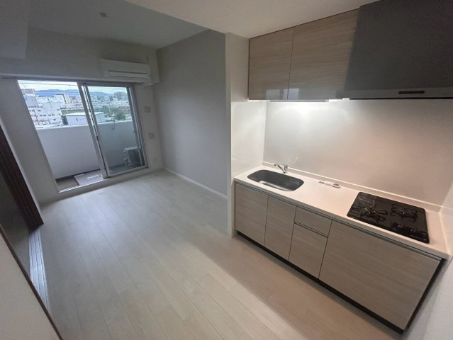 吹田市南吹田２丁目の賃貸マンションの居間・リビング