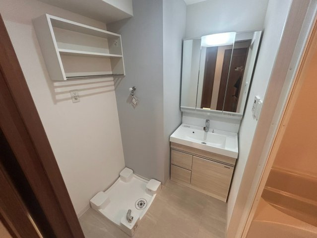 吹田市南吹田２丁目の賃貸マンションの独立洗面台
