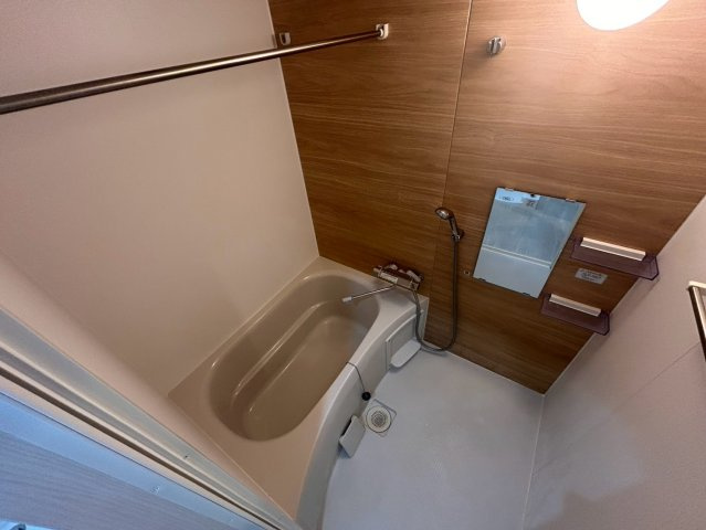 吹田市南吹田２丁目の賃貸マンションの浴室