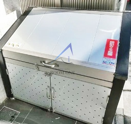 ウィステリア高田馬場のその他共用部分|敷地内ごみ置き場です。