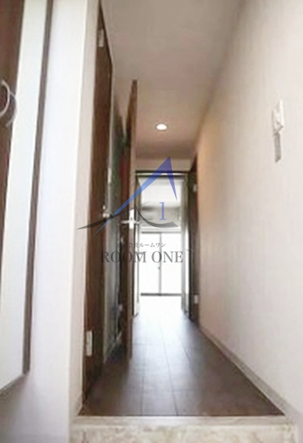 Ｎ’ｓ　ＰＡＲＫ　Ｒｅｓｉｄｅｎｃｅ　高田馬場の玄関|玄関です。